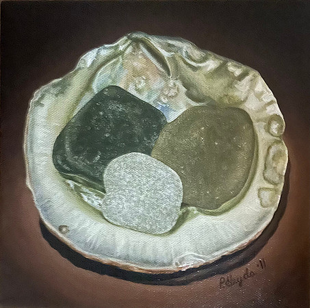 "False Pacific Jingle Shell (Green)", oil on canvas, 8 x 8", 2011