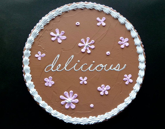 "delicious", 8" diameter, acrylic on canvas, 2013